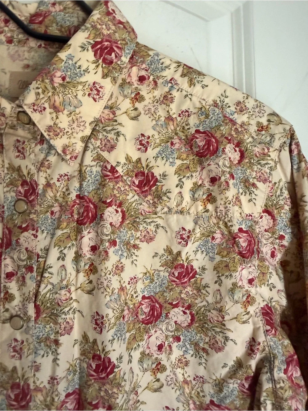 Wrangler Cream Shirt Rose Floral Print M pearl snap cotton long sleeve rodeo - Picture 5 of 7